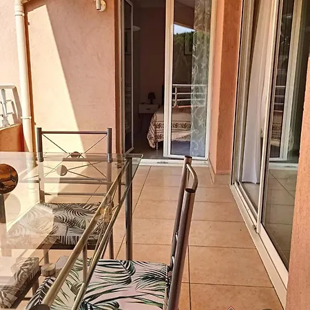 2 Pieces Meuble - Piscine